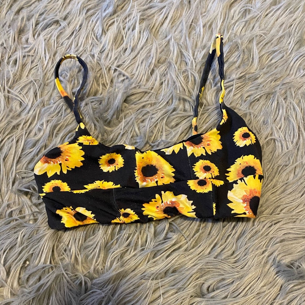 San Lorenzo Cross Back Bikini Top